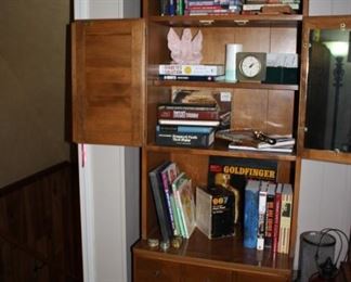 Ethan Allen bookshelf