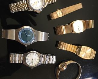 Very nice selection of men's watches