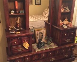 Dark Pine Vintage 3-Piece Dresser