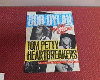 1986 Bob Dylan and Tom Petty Heartbreakers True Confessions Tour Concert Program