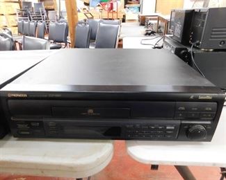 Pioneer  CLD-S250 LaserDisc Player