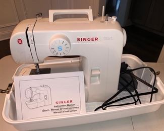 Singer Start sewing machine