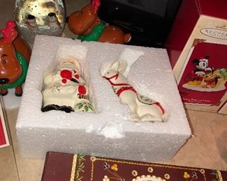 Lenox Holiday Santa & reideer salt/pepper set
