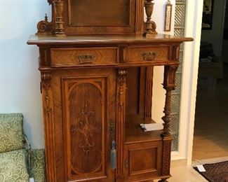 Austrian/German walnut & walnut veneer cabinet 1880, lovely condition.
