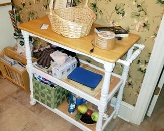Rolling cart