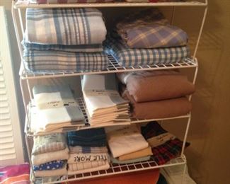 Table cloths, napkins, and placemats