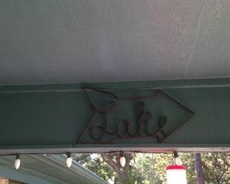 This way to the lake!