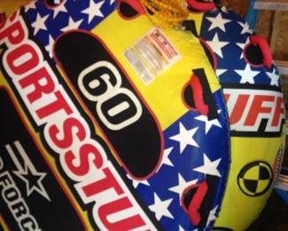 "Portsstuff" towable tubes