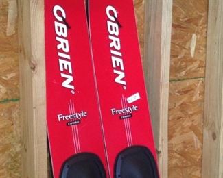 Obrien "Freestyle" skis