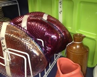 Fish-shaped plates