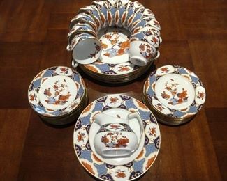 51-piece set of Spode "Shima" Imari style bone china., England.