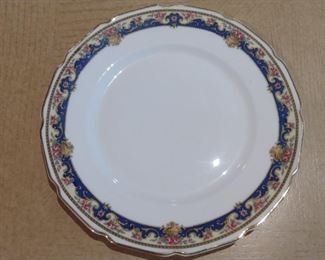 Close-up shot of the French Limoges china "La Cloche" TRV16, by Tressemanes & Vogt.
