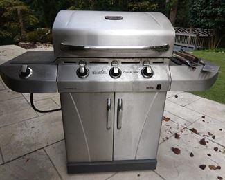 Nice stainless steel Char-Broil "Quantum" 3-burner + side burner outdoor propane gas grill, with cover. 