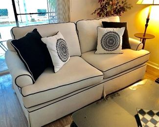 Bassett White-with-Black-Piping Sofa - $100 - (77W  42D  36H)