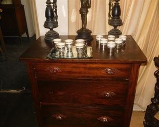 Victorian chest/cast iron urns