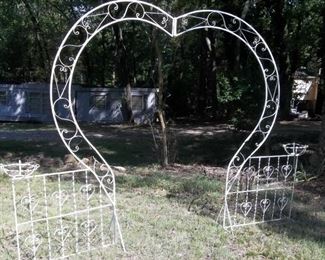 Beautiful archway for wedding venue!