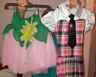 Girl's dance/Halloween costumes (many sizes)