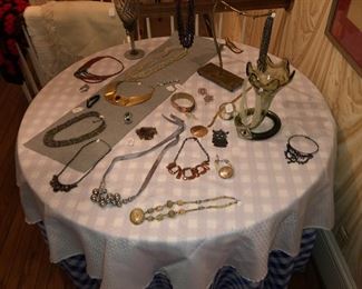 Overview of several of the handcrafted jewelry items. 