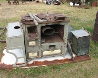 nice old wood cook stove, looks complete needs to be assembled