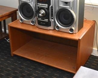 Vintage TV Stand / Cabinet