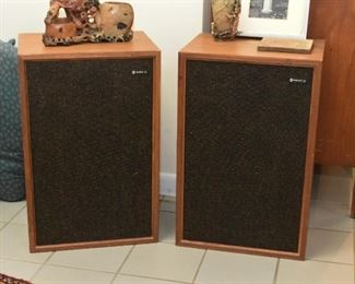 Pair of Criterion 4X Speakers