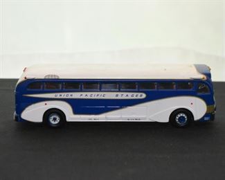 Corgi Union Pacific Stages Bus Toy