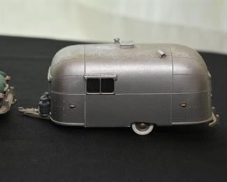Brooklin Models Streamline Caravan Trailer
