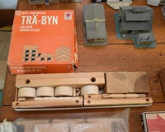 Wooden Building Set