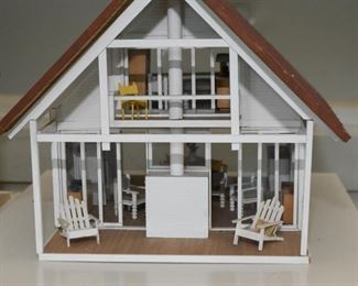 Beach House Models / Doll Houses / Dollhouses