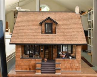 Arts & Crafts Style House Model / Doll House / Dollhouse