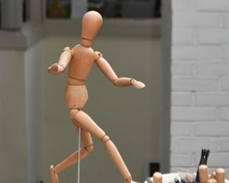 Wooden Articulated Artist Model / Mannequin