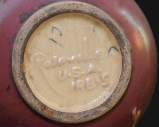 Roseville Snowberry Pottery Jardiniere / Planter