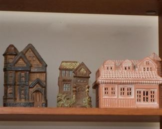 Miniature Houses & Buildings (Ceramic, Clay, Porcelain, Etc.)