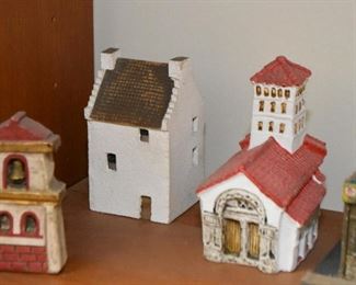 Miniature Houses & Buildings (Ceramic, Clay, Porcelain, Etc.)