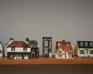 Miniature Houses & Buildings (Ceramic, Clay, Porcelain, Etc.)