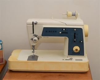 Singer Sewing Machine