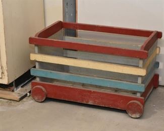 Wood Crate / Toy Box