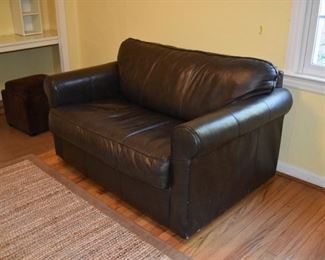 LEATHER LOVE SEAT SLEEPER