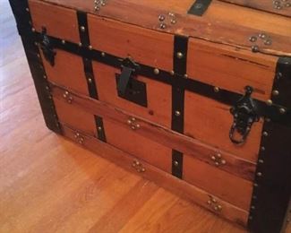 Antique Dome Top Trunk https://ctbids.com/#!/description/share/228198