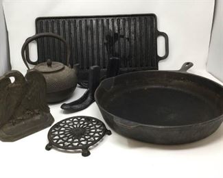 Cast Iron Collection https://ctbids.com/#!/description/share/230994