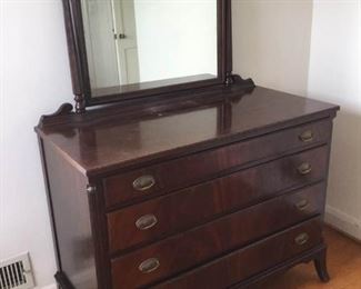 Mahogany Vintage dresser with tilting mirror https://ctbids.com/#!/description/share/230640