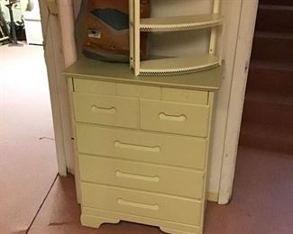 Dresser