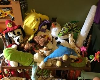 Lots of Lovable Critters