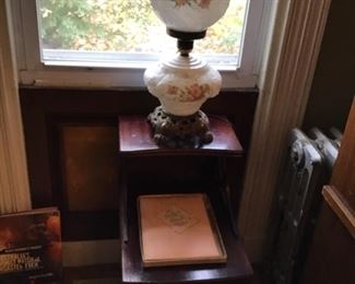 GWTW Lamp and End Table