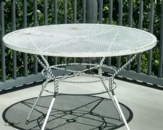 Expanded metal patio table no chairs