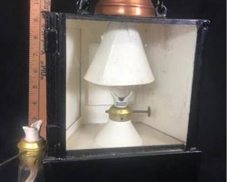 L039 London, Midland  Scottish RR Inspection Lamp