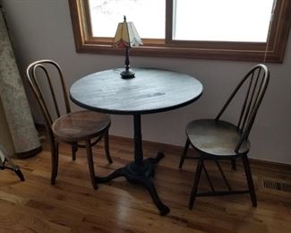 Parlor table