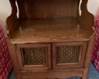 102. Pair of Vintage 2 Door Nightstand (21" x 18" x 30")