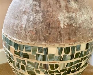 108. Urn w/ Mosaic Detail (28")