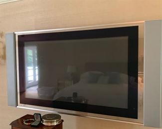 107. Sony Waga TV (50")